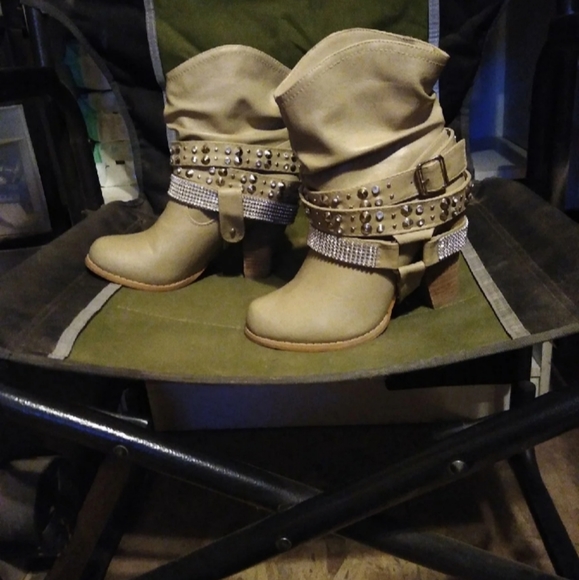 Booties - Picture 2 of 4